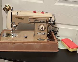 Dial and Sew portable sewing machine