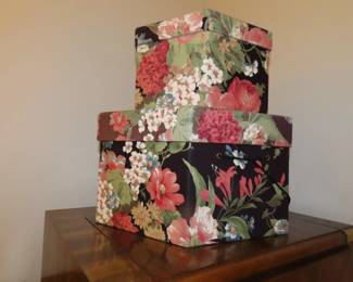 Set of three hat/storage boxes.
