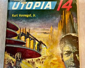 UTOPIA 14 BY KURT VONNEGUT, JR.  LOTS OF VINTAGE PAPERBACKS.