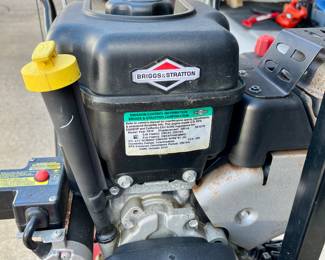 Toro Power Max 724 OE Snowblower with Briggs & Stratton Engine