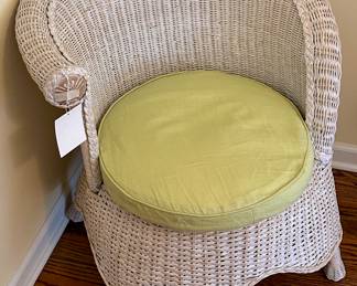 This is very nice Wicker Bedroom Set including Bedframe and Mattress/Boxspring, 4 Drawer Dresser and Mirror, Wicker Accent Chair and Wicker Nightstand.