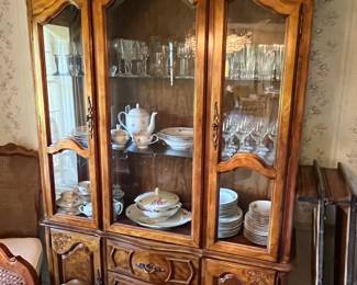 Stanley Furniture French Provincial China Cabinet