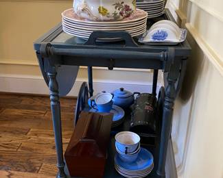 Dining cart, Spode plates, tea set, more