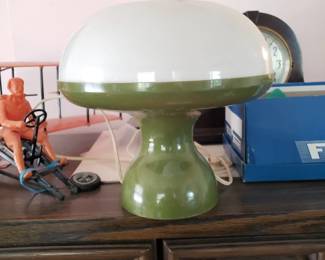 Mushroom lamp