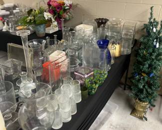 Lots of pretty vases