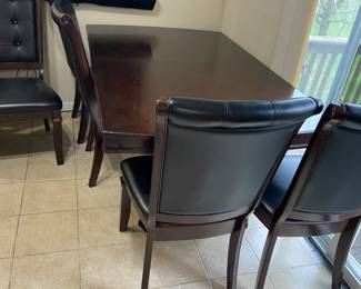 Dining Table with 6 padded chairs