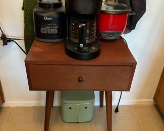 Kitchenware/ Side Table 
