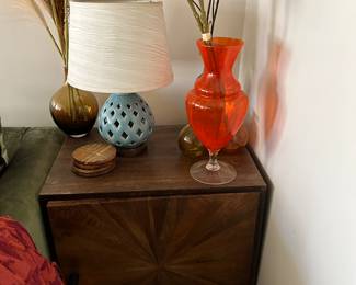 Vases/ Lamp 