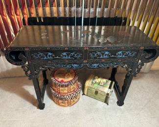 Gorgeous Vintage Chinese / Asian inspired table