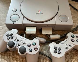 Sony PlayStation 1 with 2 controllers