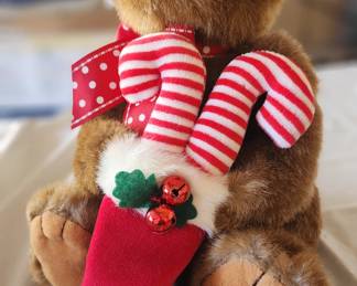 Bearington Christmas Holiday Bear "Holden Candy"