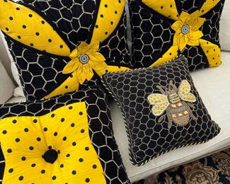 M106 - $525. Set of 4 MacKenzie Pillows. 1 small Queen Bee pillow 3 reversible Honeycomb Pillows. 