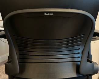 O37 - $175. Steelcase Office Chair LeapV2. 