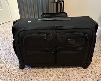 H2 - $475 - Tumi. Alpha Garment 4 wheel Carry On. Brand New Condition (does have Monogram Tag)