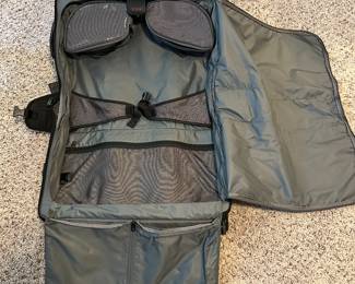 H2 - $475 - Tumi. Alpha Garment 4 wheel Carry On. Brand New Condition (does have Monogram Tag)