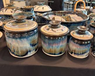 K1 - $725. Huge set of Liscom Hill Pottery. (Humboldt County, California) 57 pieces + lids. One minor chip noted on the soup tureen - all other pieces are in like new condition. 