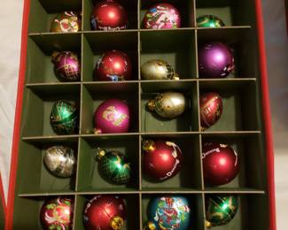 H34 - $700 - 108 Kurt Adler Ornaments (in storage cases) 