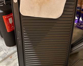 G24 - $75, Camp Chef Cast Iron Griddle