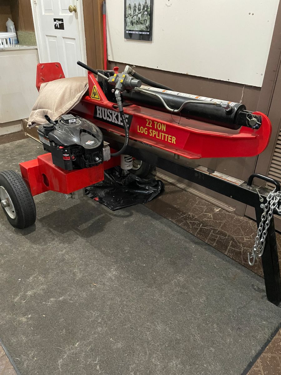 Mona’s in Andrews, NC starts on 4/20/2024