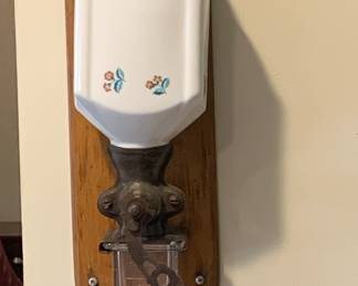 Wall mounted coffee grinder