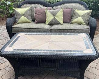 Heavy Duty Wicker Couch And Table
