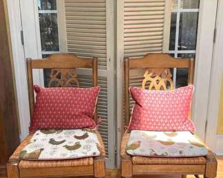 Vintage Woven Chairs Shutter Screen
