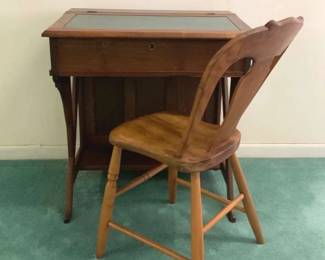 Little Antique Desk And Chair 