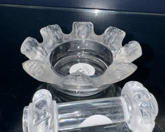 Lalique Dumbell Knife Rest and Cherub Bowl Orlando Estate Auction