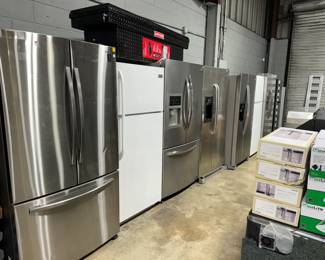 Refrigerators! Orlando Estate Auction