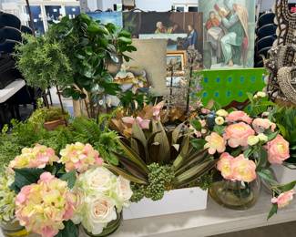 Floral Home Decor Orlando Estate Auction