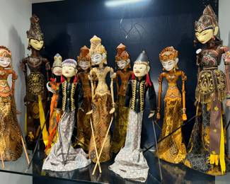 Indonesian Wooden Stick Puppets Orlando Estate Auction