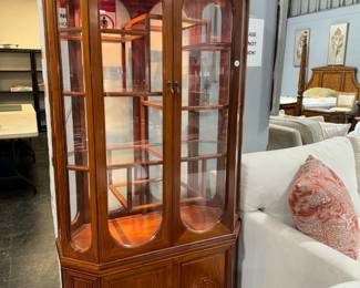 Asian Display Cabinet Orlando Estate auction
