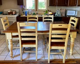 KITCHEN TABLE & 6 CHAIR