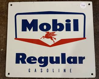 Mobil Regular Gasolina Sign