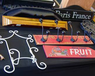 Decorative wall hangers