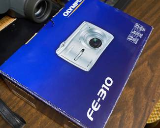 Olympus FE-310 Digital Camera