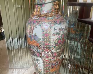 Oriental vase large $400 obo