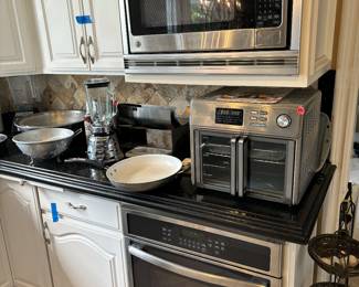 Air fryer $50
Microwave $100
GE Oven $300
GE Dishwasher $300
