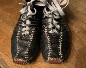 Vintage Sports Shoes 