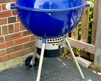 SOLD 22" Master Touch Weber Grill in blue