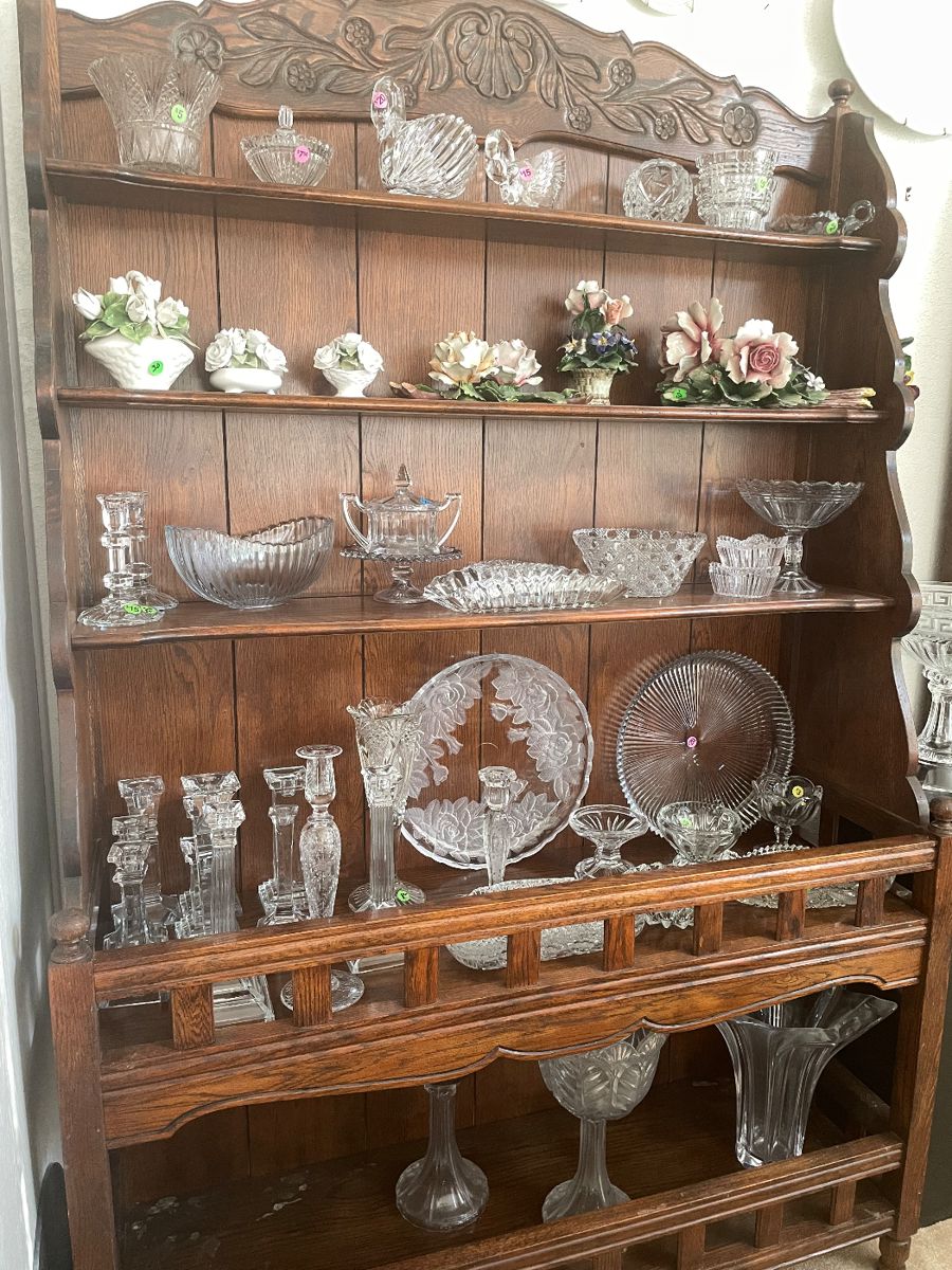 A Collector’s Collections in Placentia, CA starts on 4/19/2024