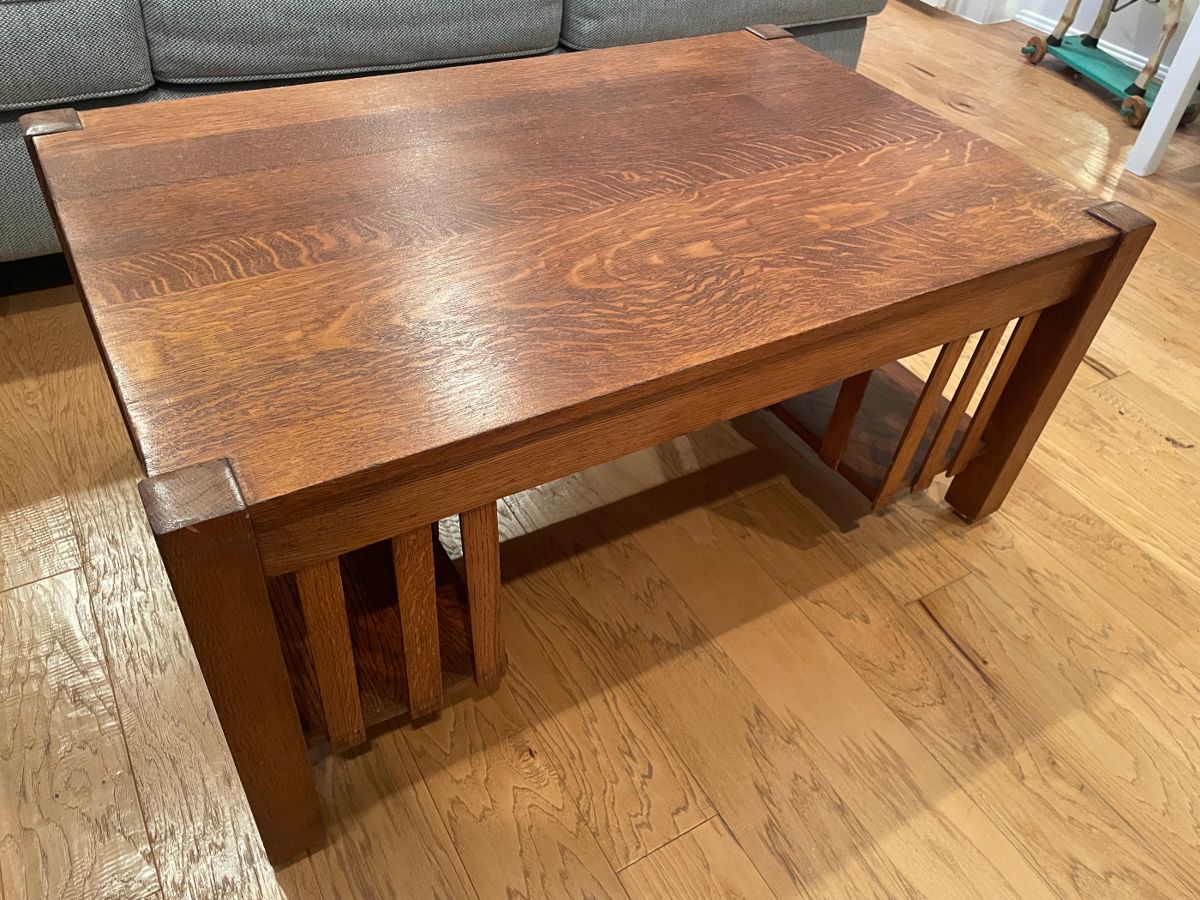 mission style  solid wood coffee table 