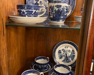 Blue Willow Dishes Allertons