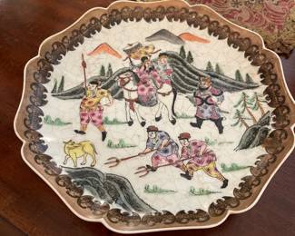 Macau/Chinese Hand Painted Porcelain Decorative Plate Hunting Scene 