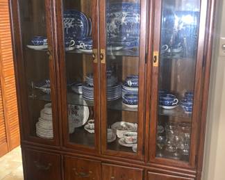 Drexel Light Up China Cabinet 