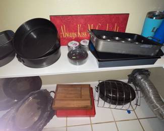 Variety of Bakeware, Roasters, Serving Trays