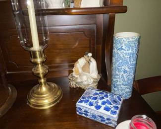 Asian Look Porcelain Pieces