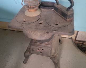 Little Joe cast iron stove 
