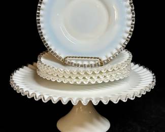 Lovely Pressed Glass Fenton Cake Stand and 4 Plates Silver Crest Pattern