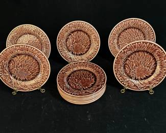 Gorgeous set of 12 Earthenware Majolica Plates